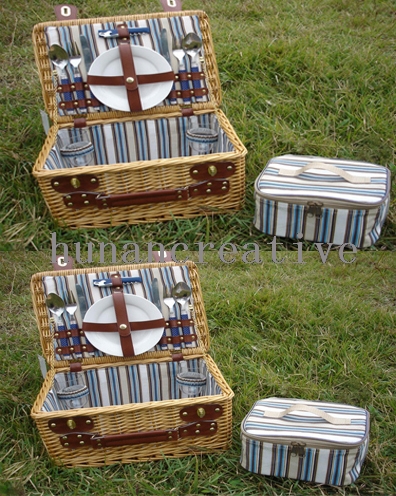 Willow Picnic basket For 2 Persons Use