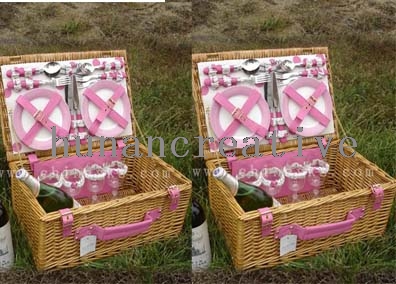 Willow Picnic basket For 4 Persons Use