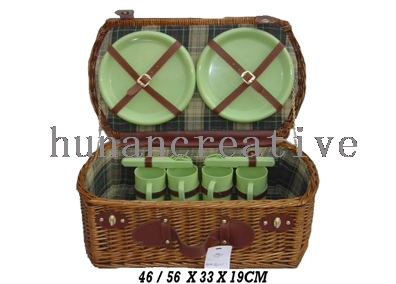 Willow Picnic basket For 4 Persons Use