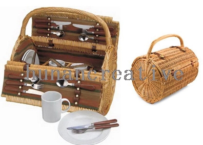 Willow Picnic basket For 4 Persons Use